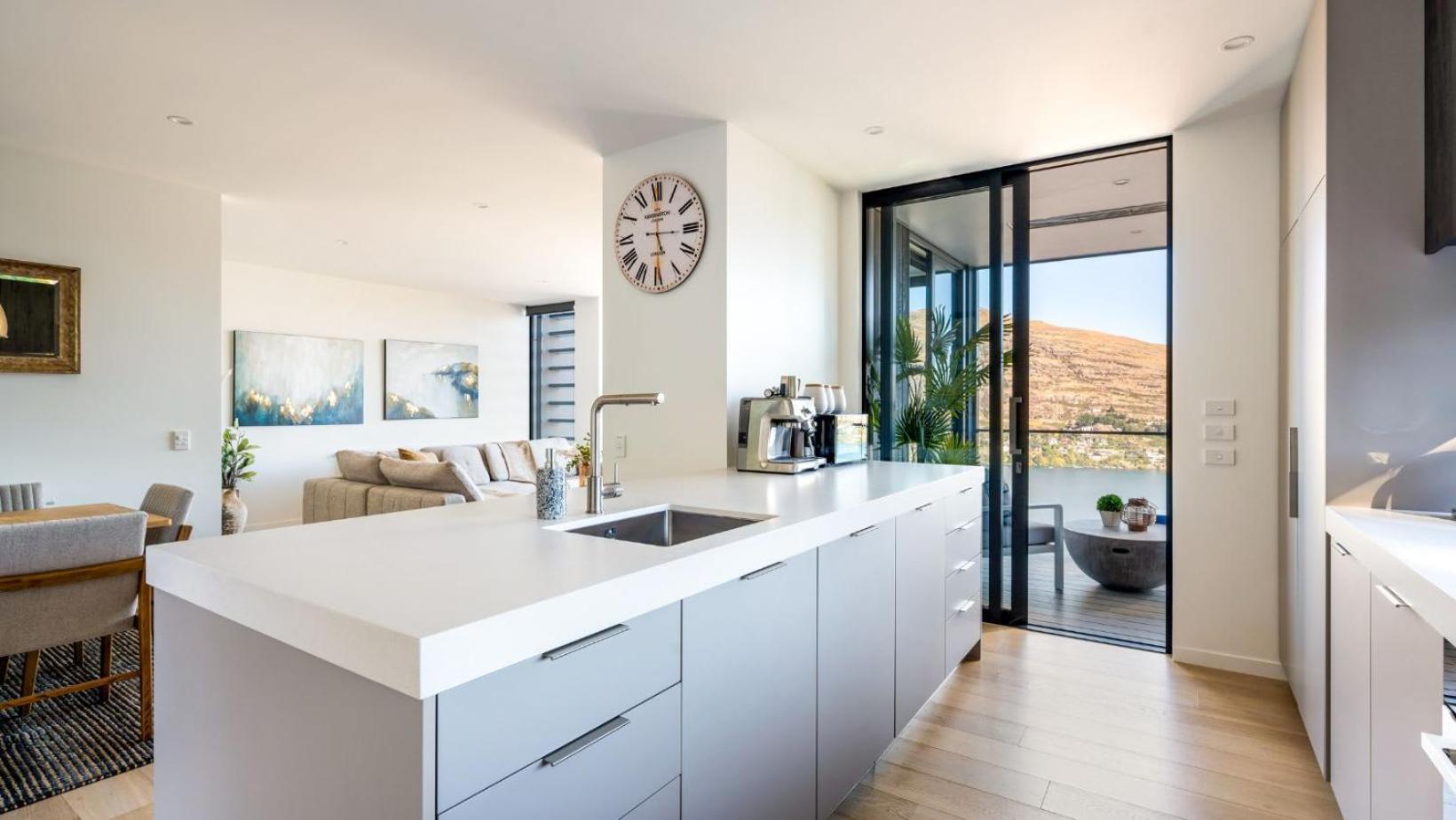 The Tiers- Hot Tub- Ac- Bbq- Free Parking Villa Queenstown Exterior photo